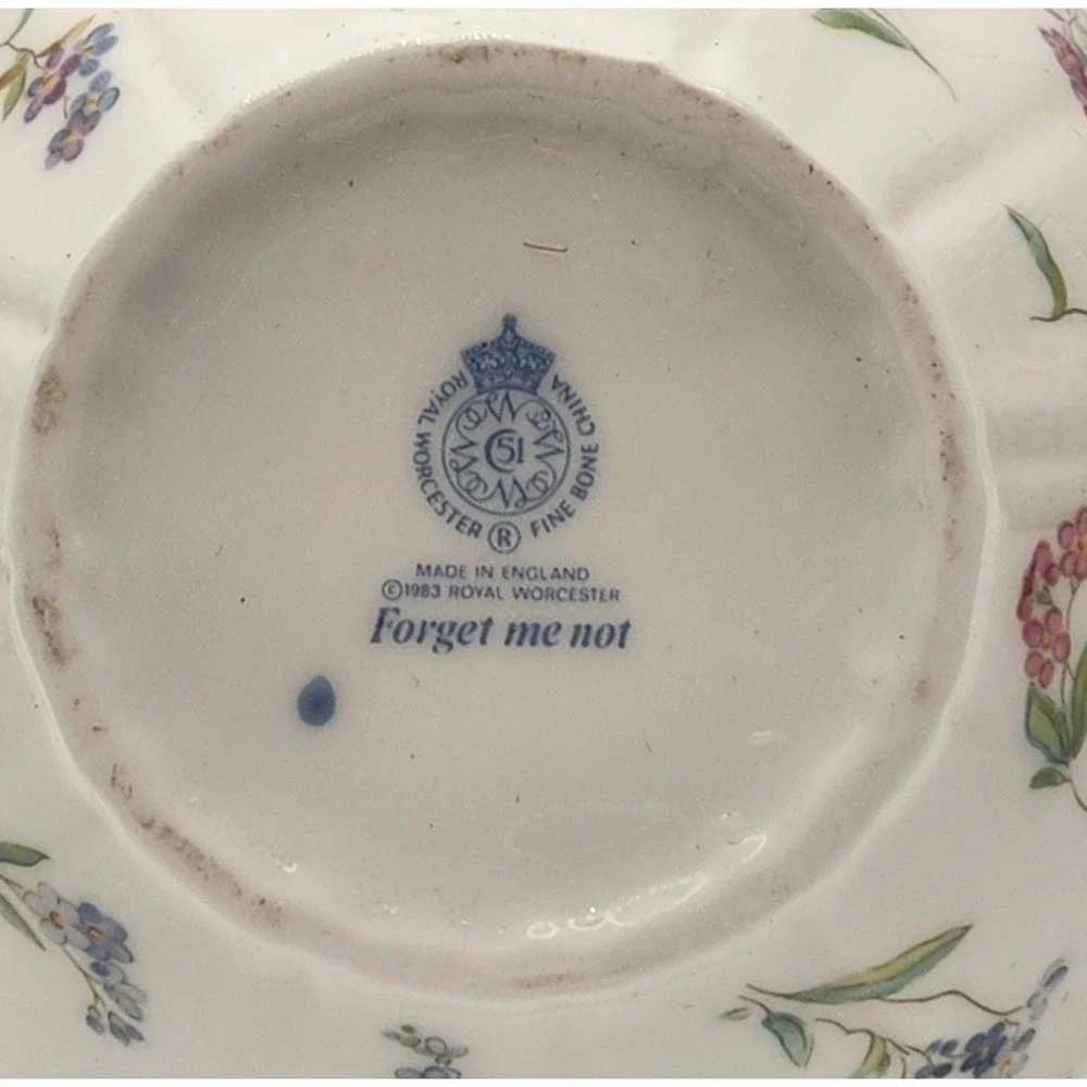 Royal Worcester Forget Me Not Bone China Vase England Vintage Cottagecore Rare